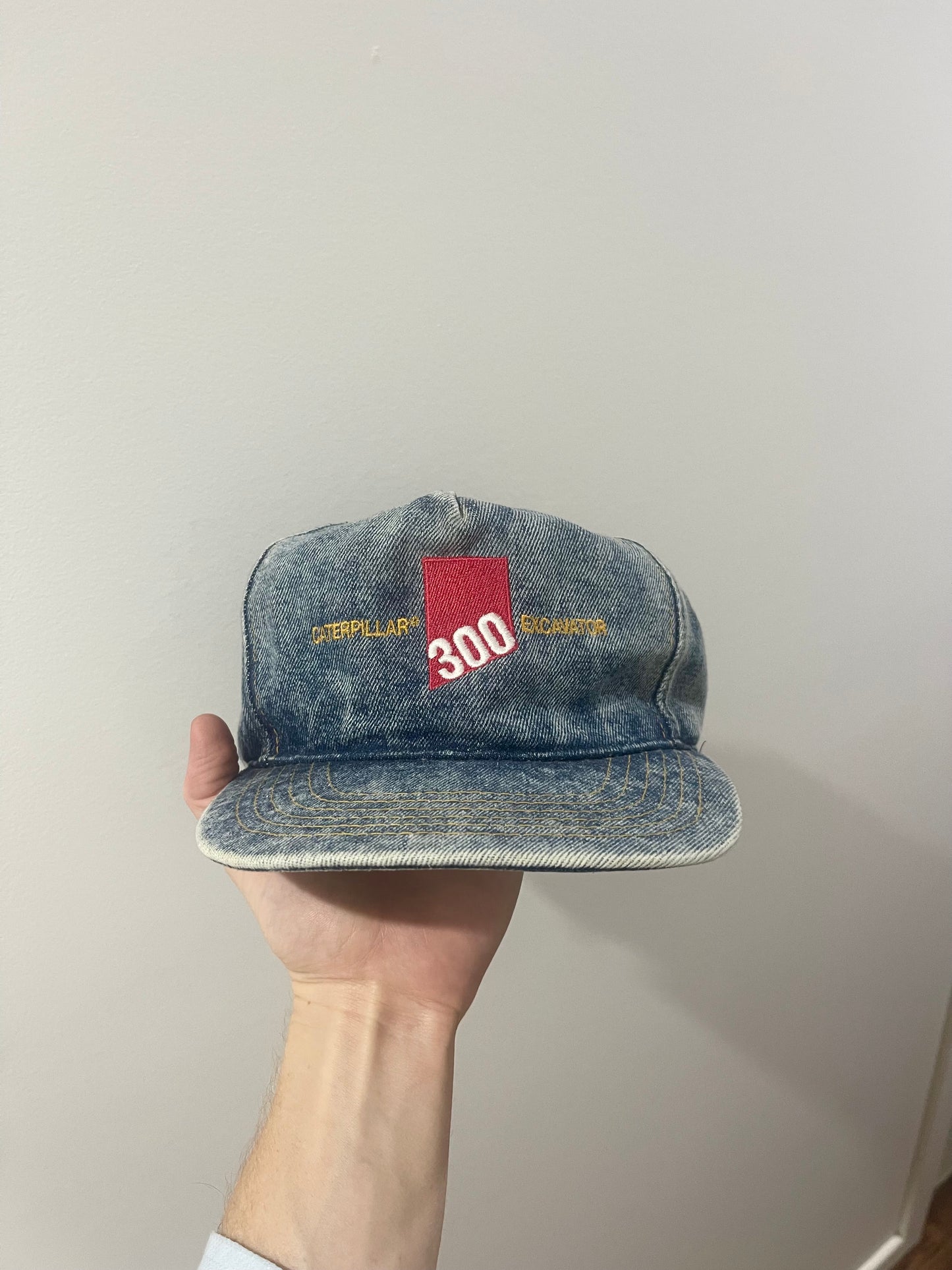 Caterpillar Excavator 300 Hat