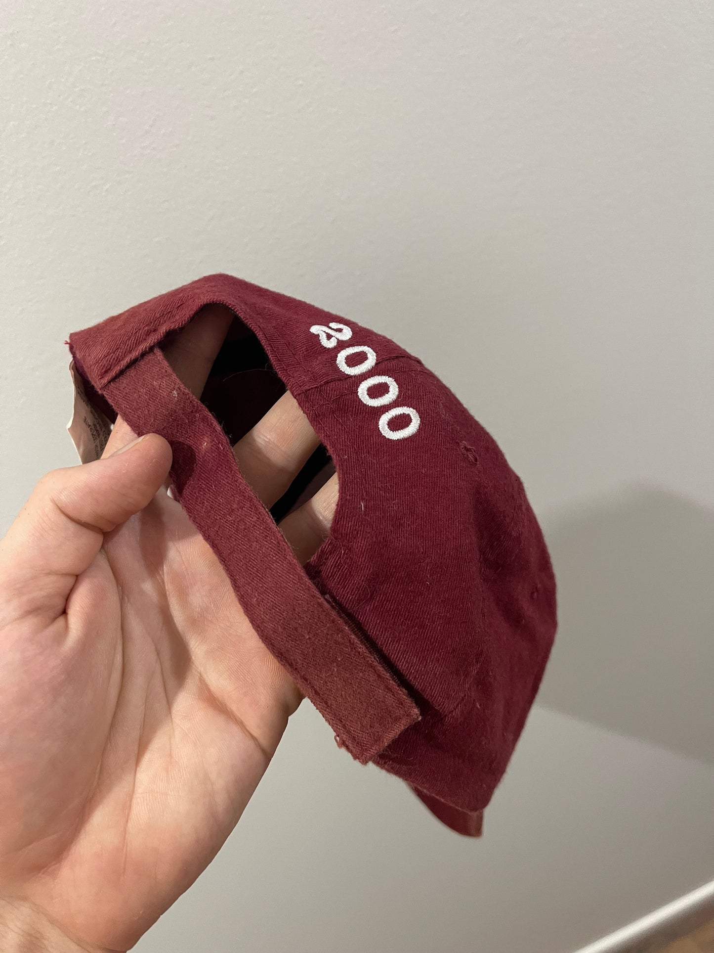 2000 Hat