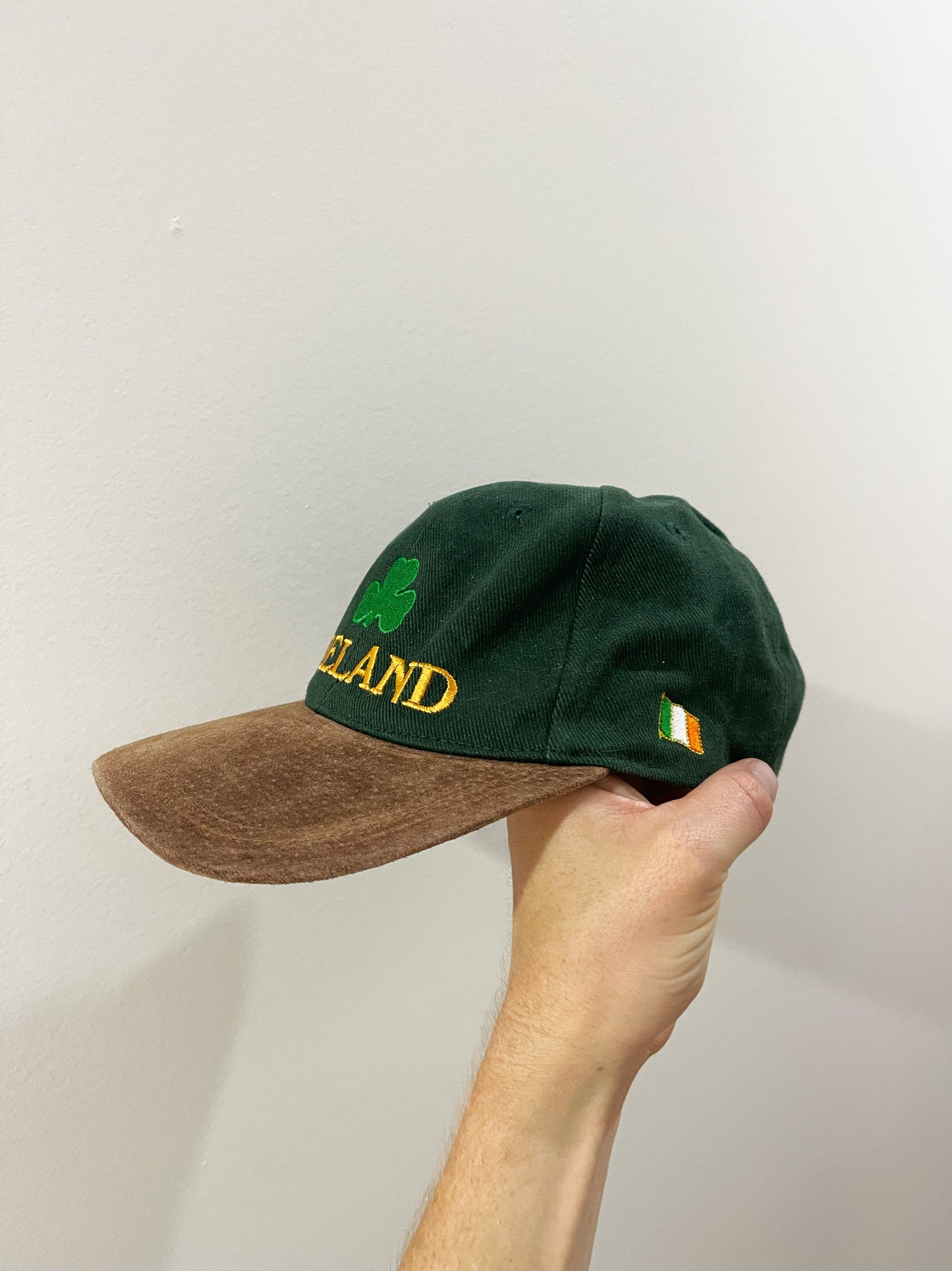 Ireland Suede Brim